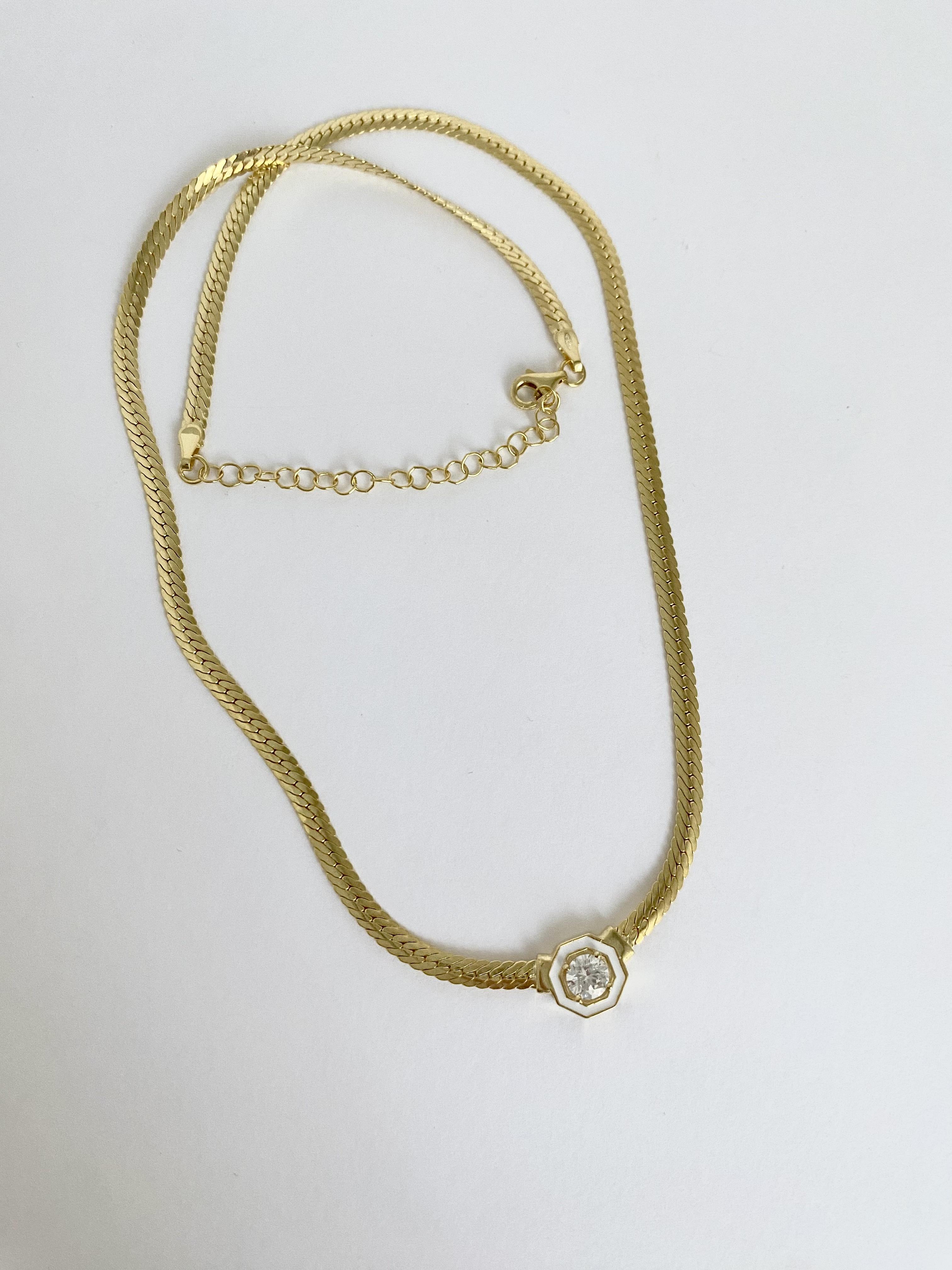 Serenay Avukat Leyla 925 Ayar Gümüş Beyaz Mineli İtalyan Ezme Kolye