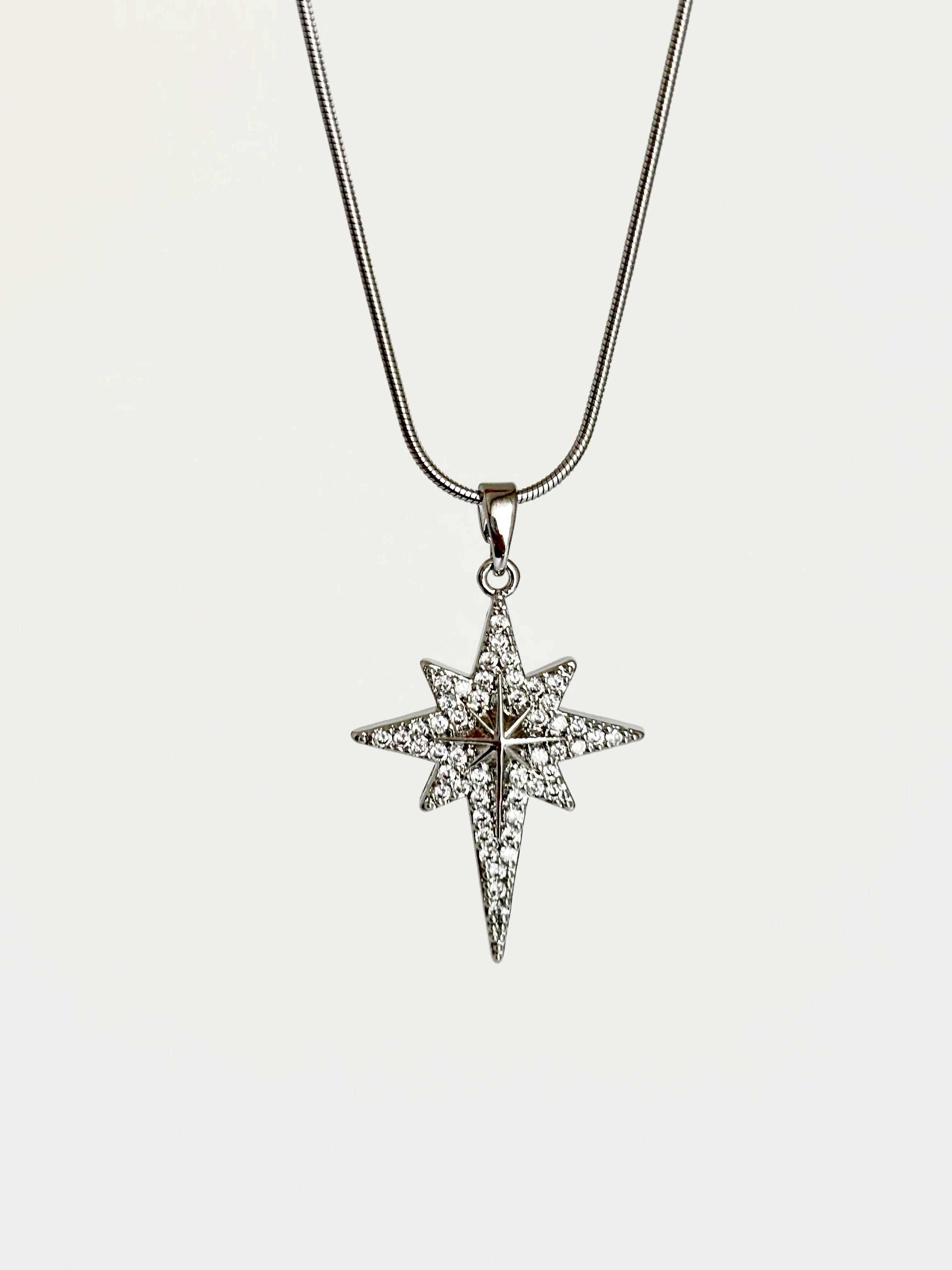 Zirkon Taşlı Kuzey Yıldızı Çelik Kolye-Silver