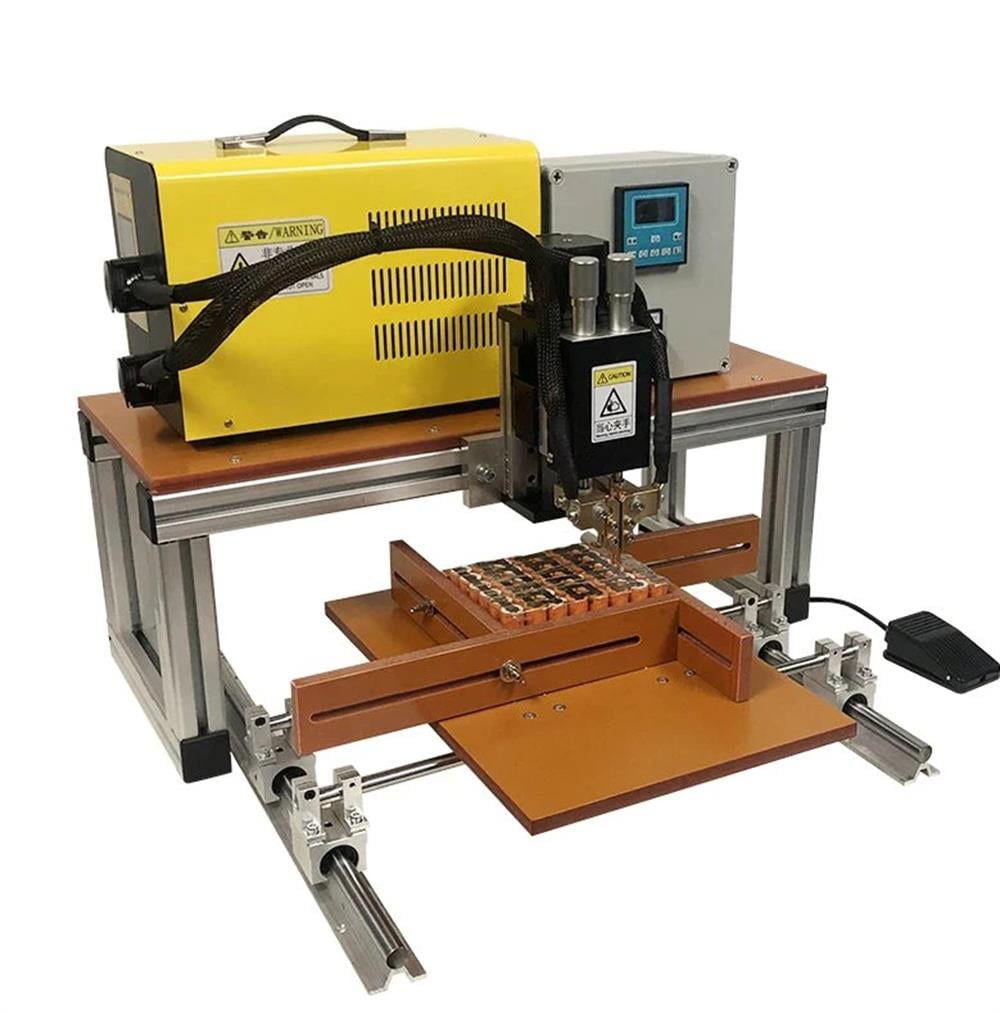 SC100 Servo Punta kaynak makinesi