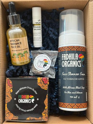 4Lü Cilt Bakım Başlangıç Seti (Tester Afrika Siyah Sabun Hediyeli)