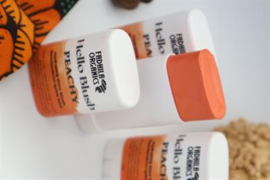 Hello Blush Doğal Işıltılı Stick Allık - Peachy