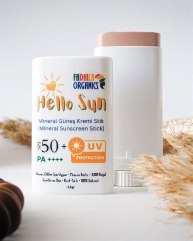 Hello Sun SPF 50+ Kuru ve Karma Ciltler İçin Mineral Güneş Stick - 15 GR