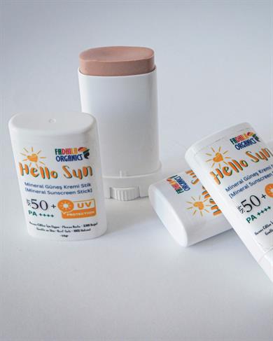 Hello Sun SPF 50+ Kuru ve Karma Ciltler İçin Mineral Güneş Stick - 15 GR