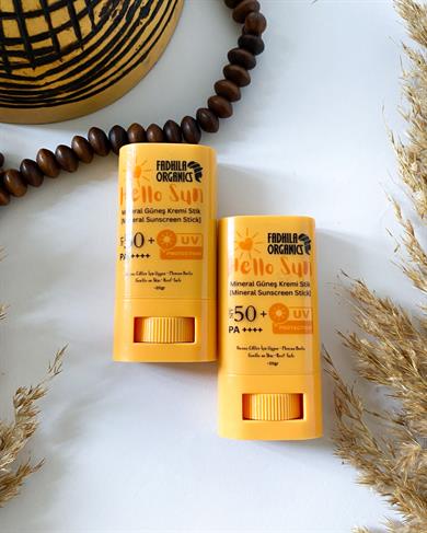 Hello Sun SPF 50+ Kuru ve Karma Ciltler İçin Mineral Güneş Stick - 20 GR