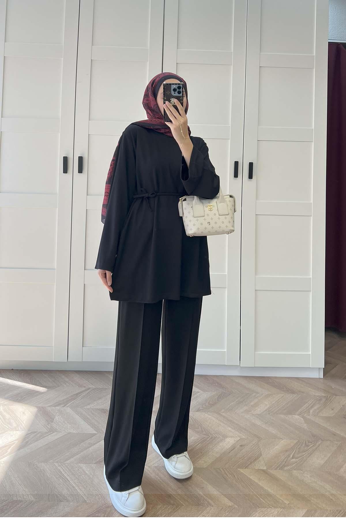 Bisiklet Yaka Kusaklı Oysh Sweat Siyah
