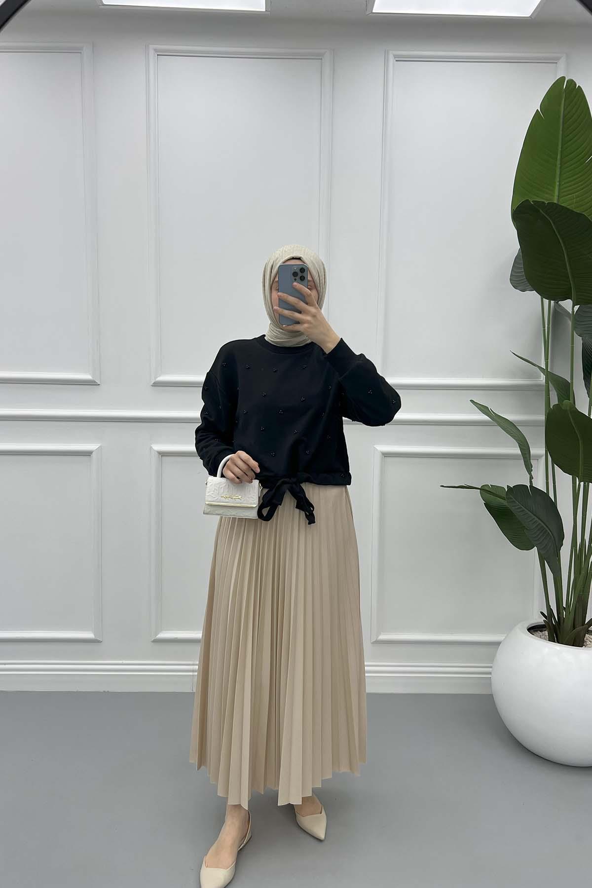 Boncuklu Kısa Sweatshirt Siyah