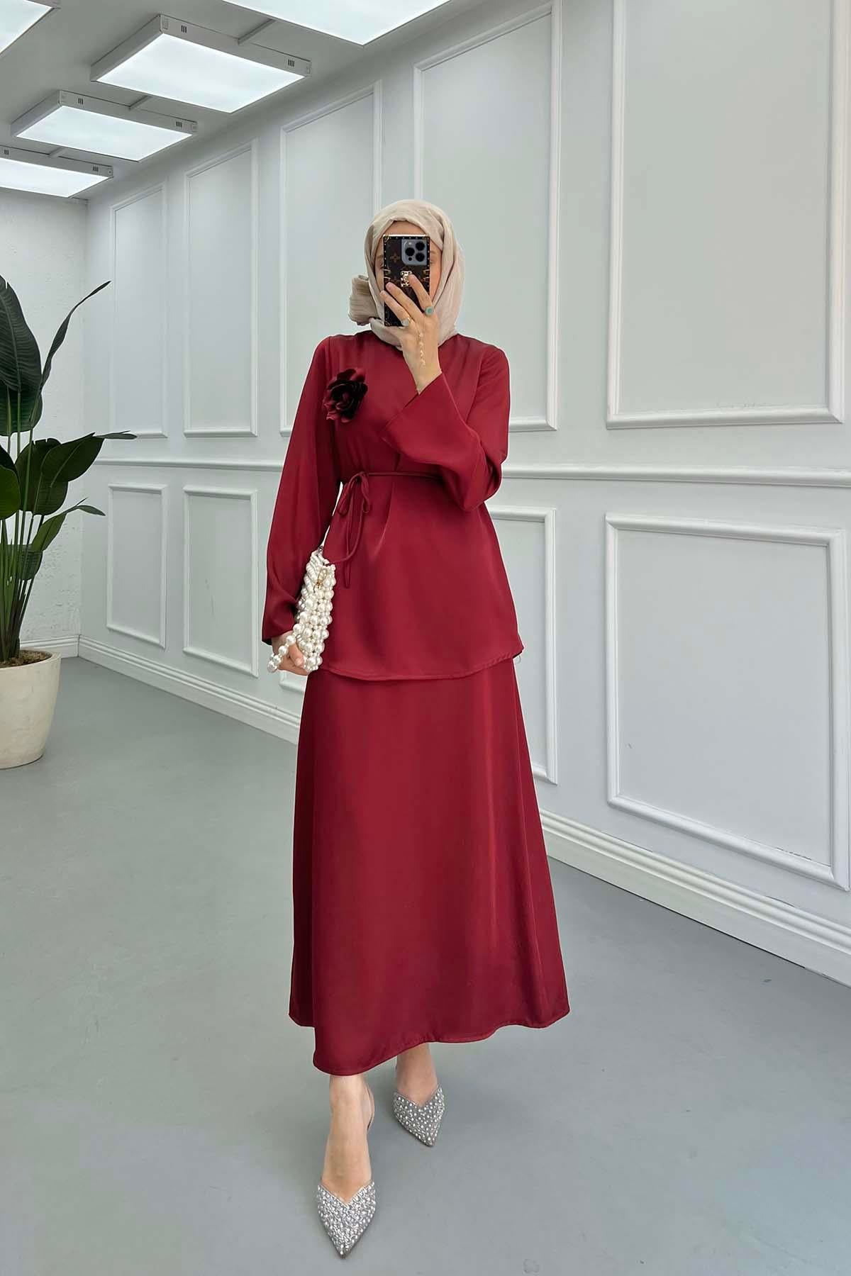 Broşlu Saten Takım Bordo