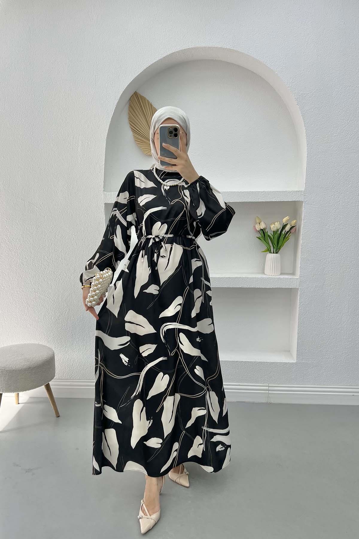 Desenli Saten Elbise Siyah