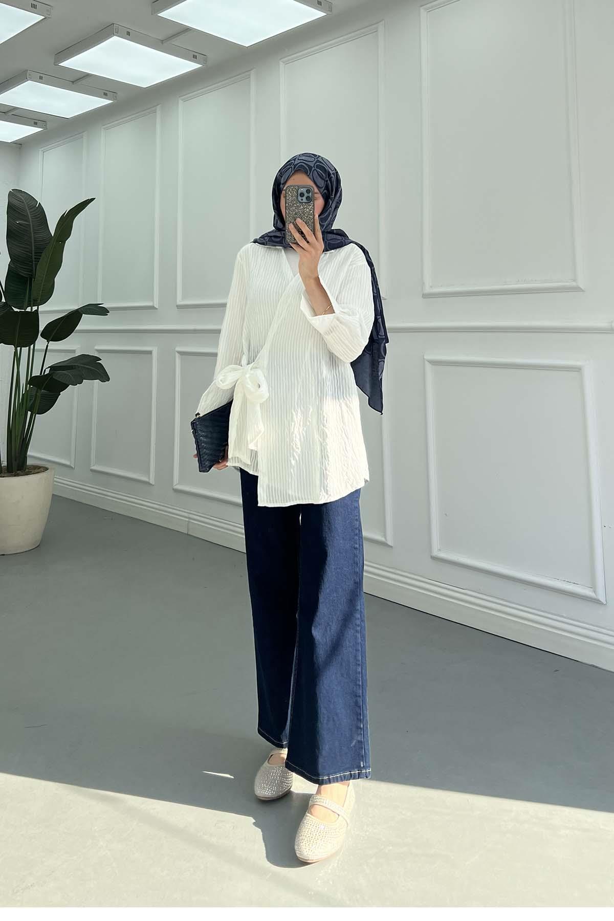 Dik Çizgili Krinkıl Dokulu Bağlamalı  Kimono Beyaz