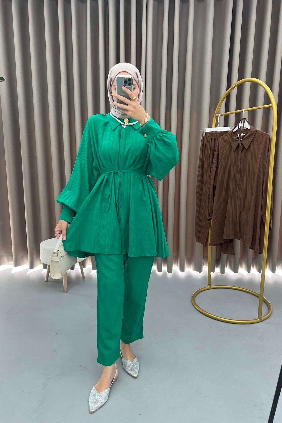 Dokulu Kuşaklı Takım Benetton Yeşil
