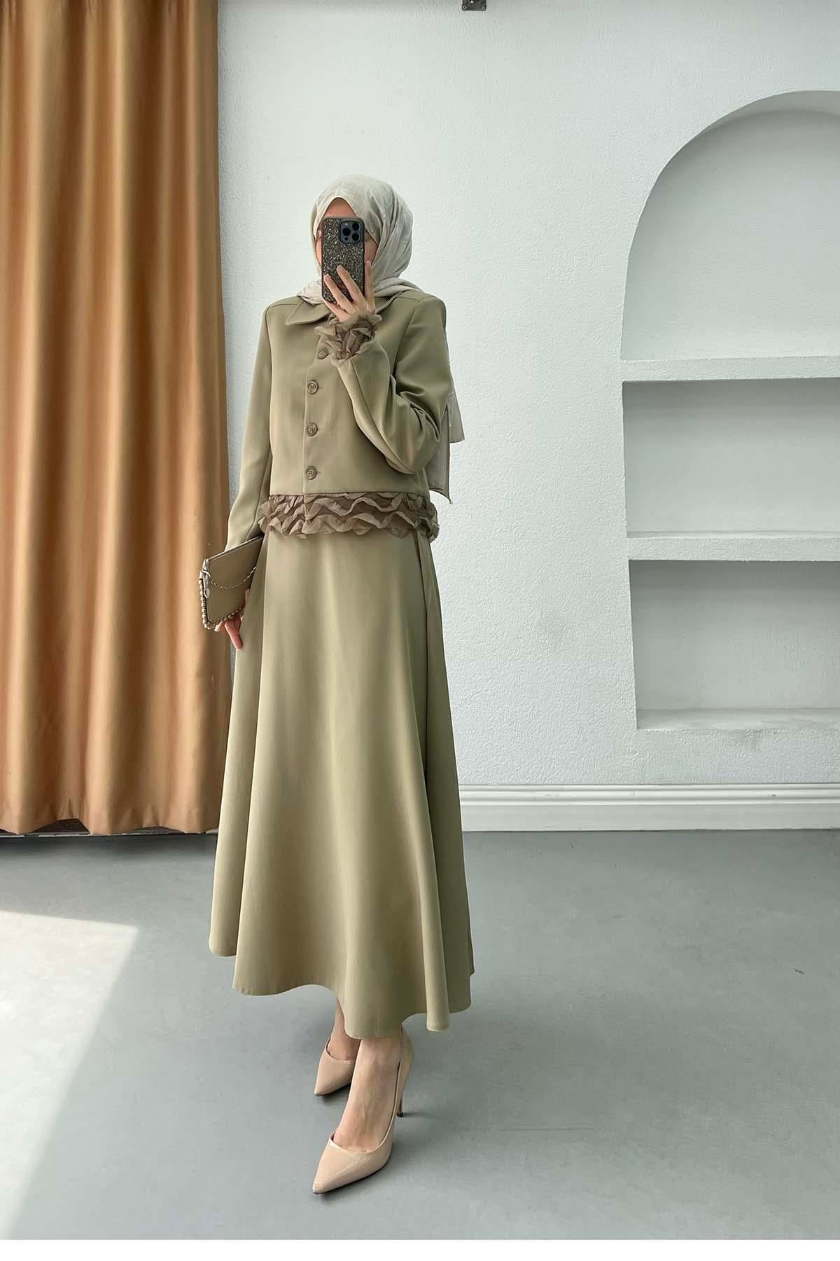 Fırfır Detaylı Elegant Döpiyes Takım Vizon