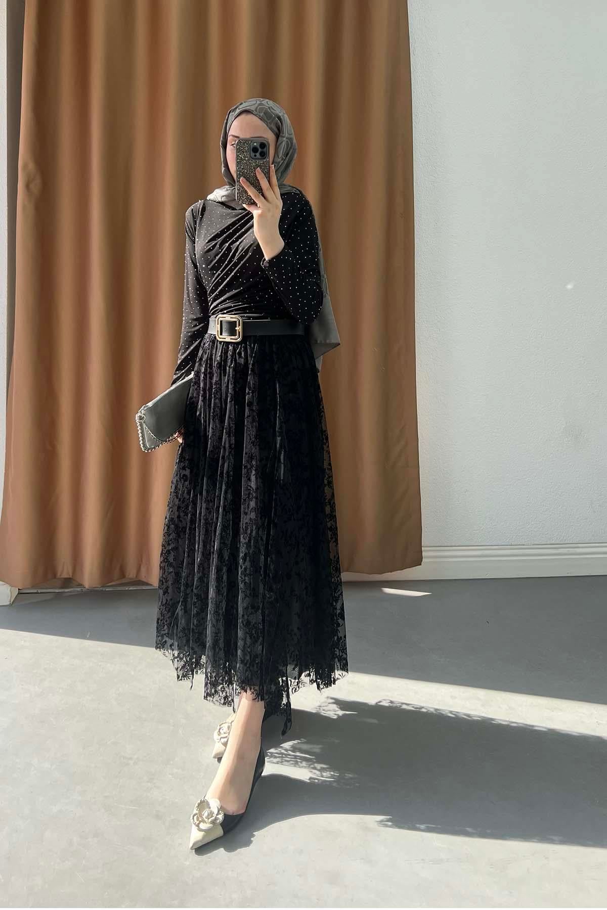 Floral Nakışlı Tül Etek Siyah