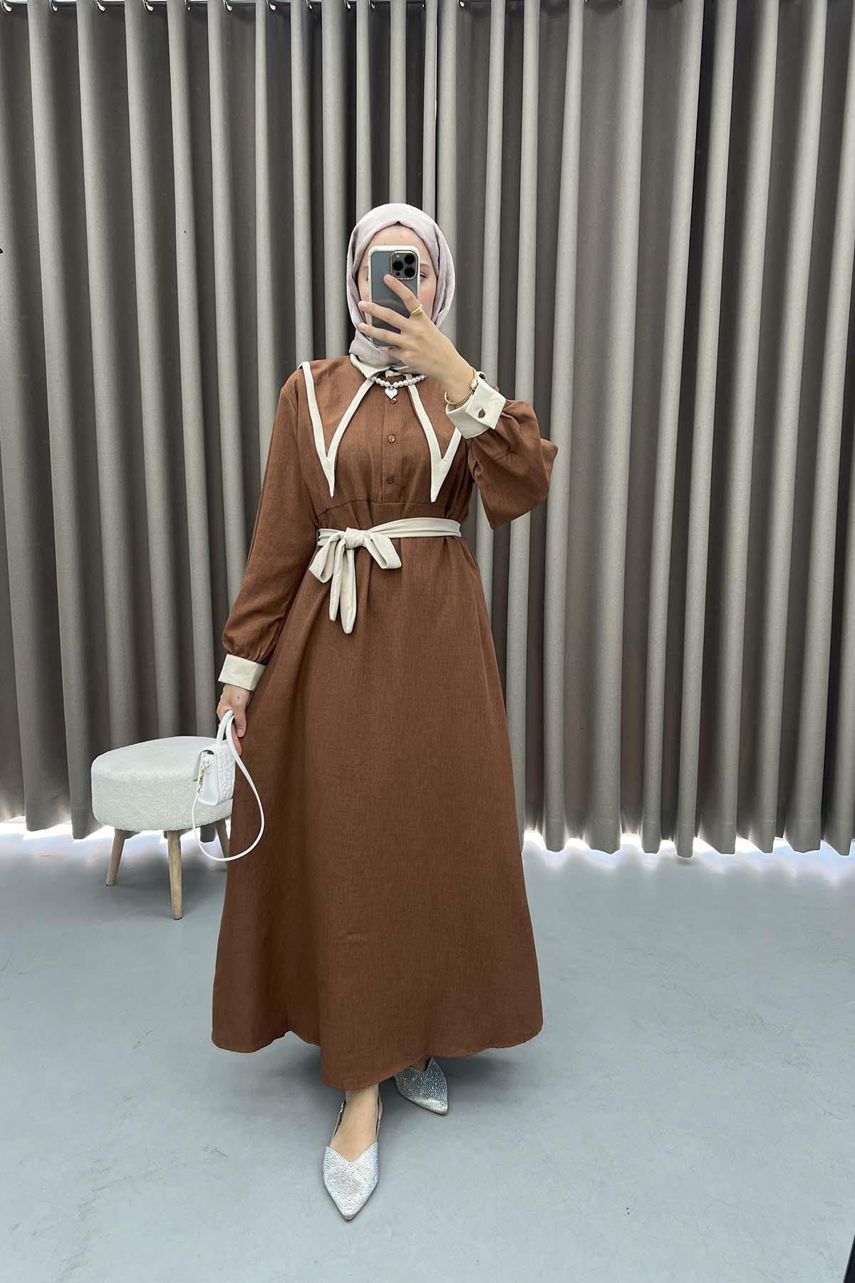 Geniş Yaka Elbise Kahve