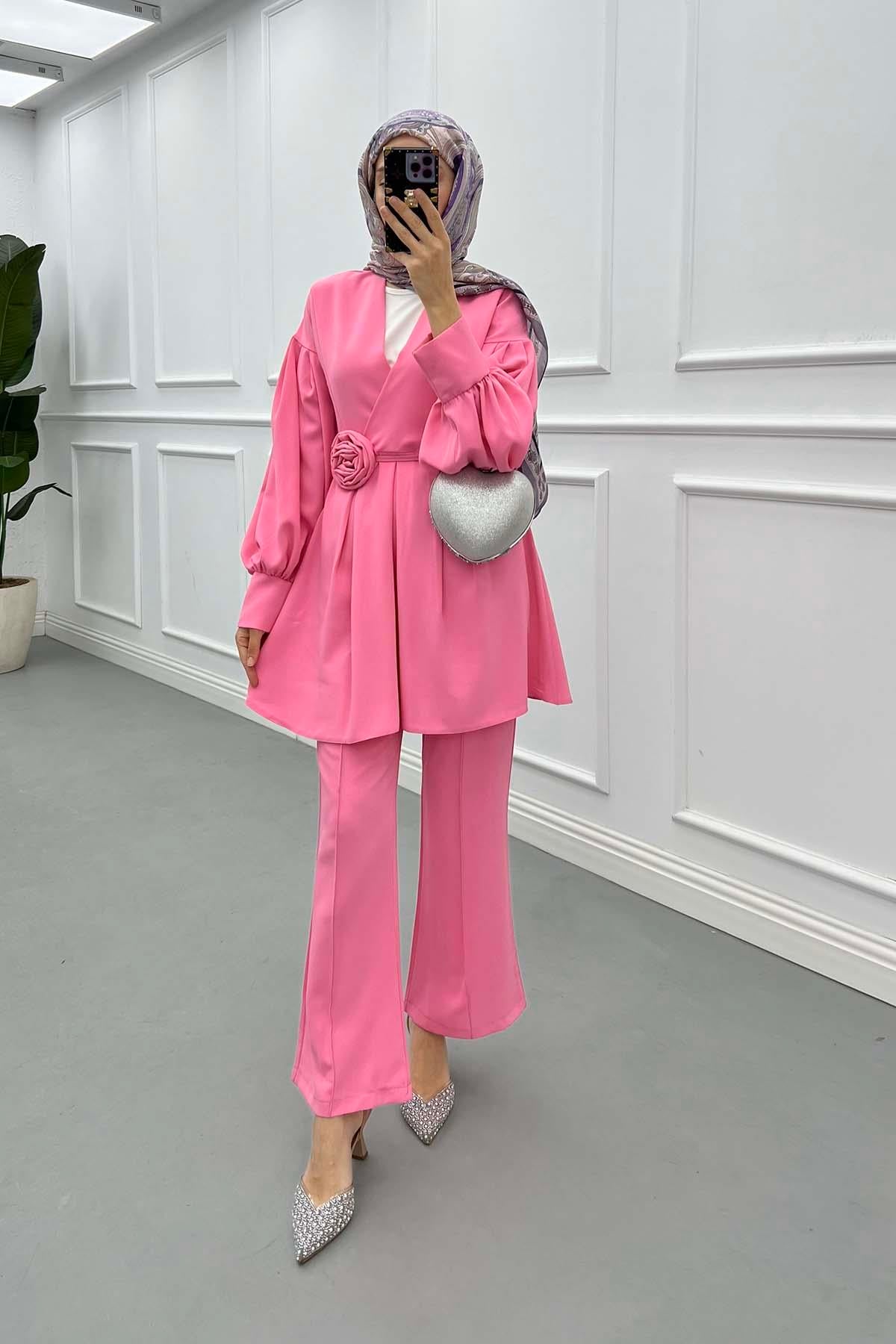 Gül Kuşaklı Pantolon Takım Pembe