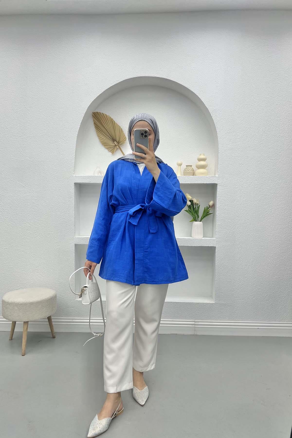 Kare Desenli Kimono Saks Mavi