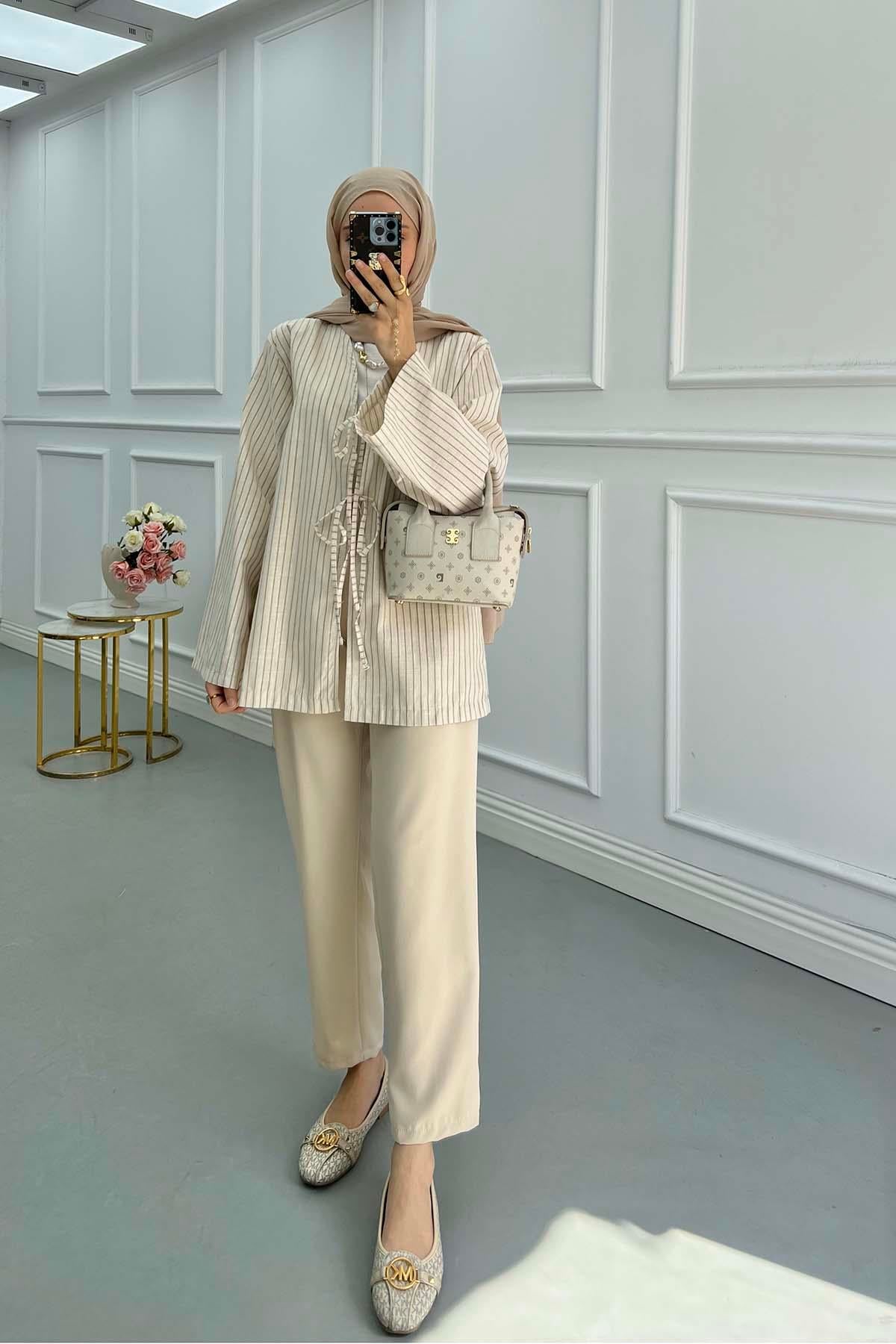 Önden Bağlamalı Çizgili Kimono Bej