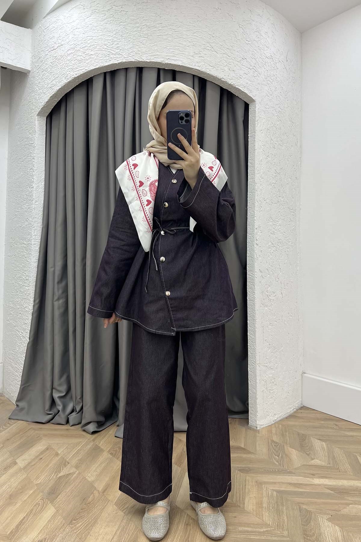 Simetrik Tasarım Kemerli Pantalonlu Kot Takım Mürdüm