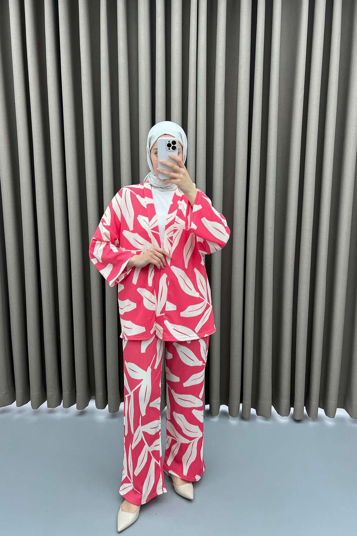 Yaprak Desenli Kimono Takım Narçiçeği