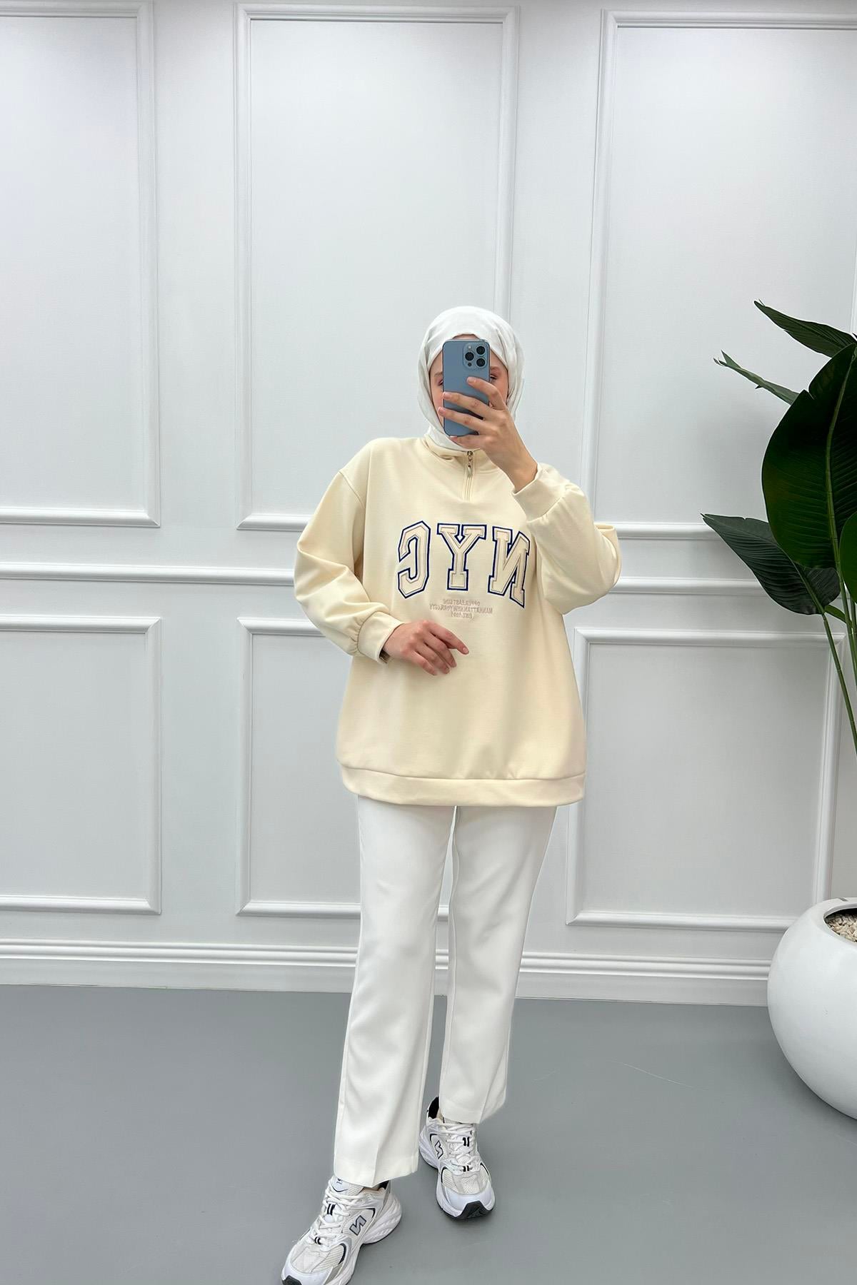 Yarım Fermuarlı Sweatshirt Ekru
