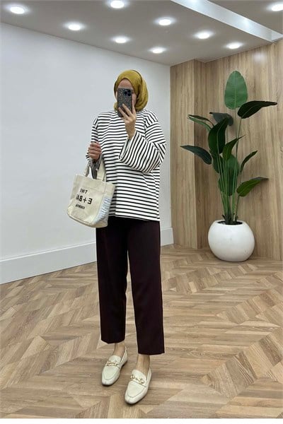 Bisiklet Yaka Çizgili Oysh Sweatshirt Kahve