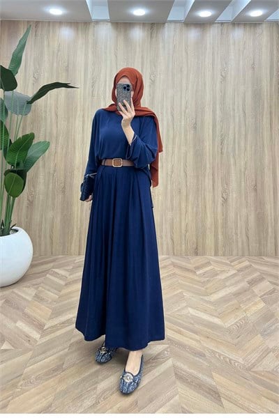 Modern Kemerli Dökümlü Çilek Pantalon Lacivert