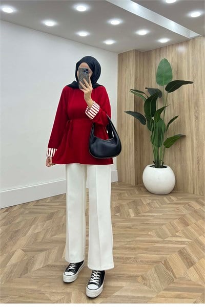 Yaka Ve Kol Çizgi Detaylı Sweatshirt Kırmızı