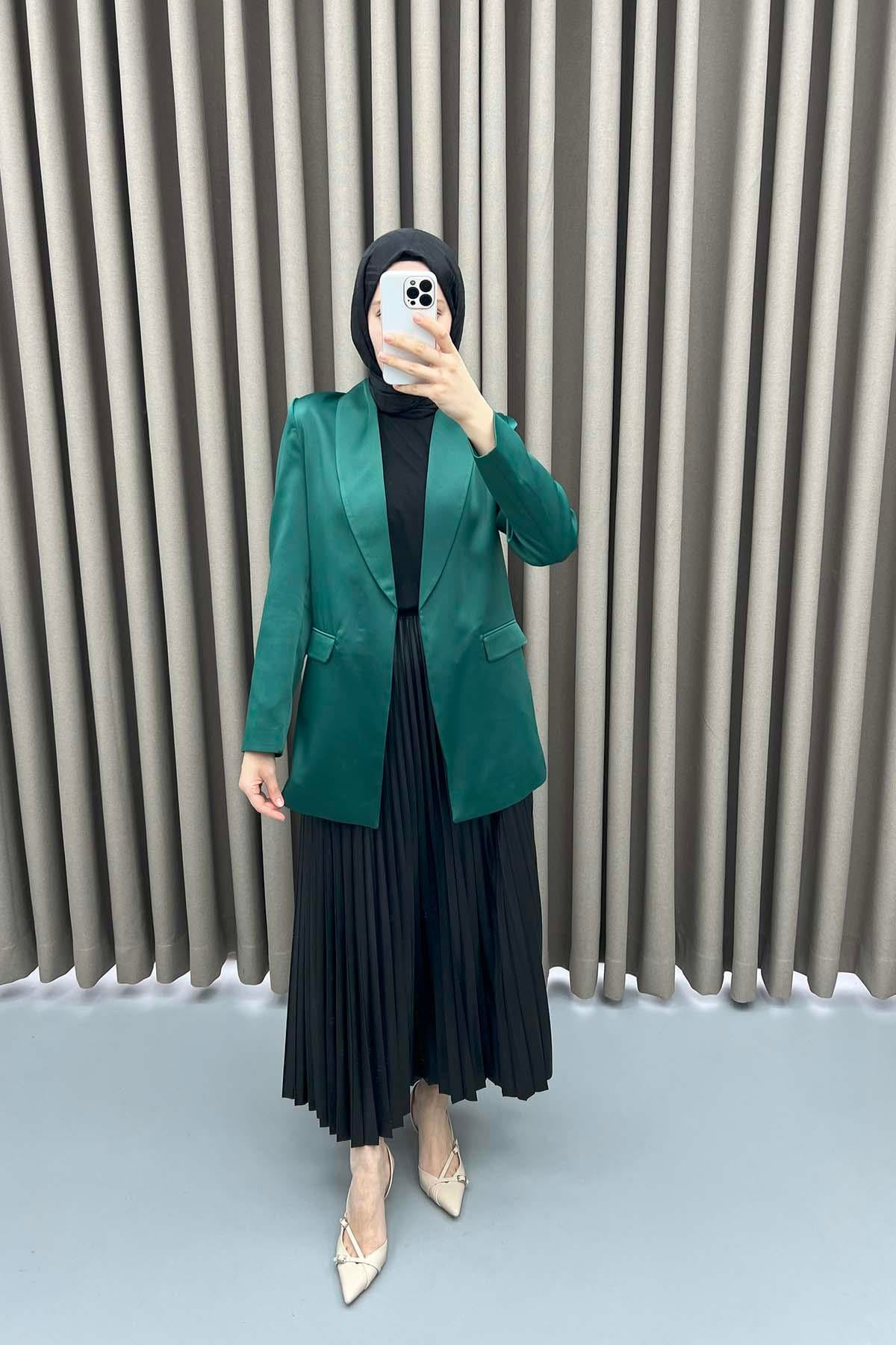 Astarlı Saten Ceket Zümrüt Yeşili