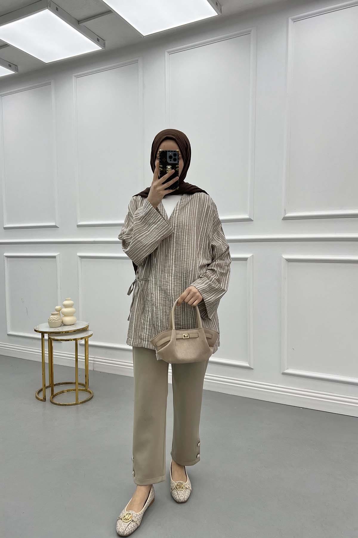 Bağlamalı Çizgili Kimono Sütlü Kahve