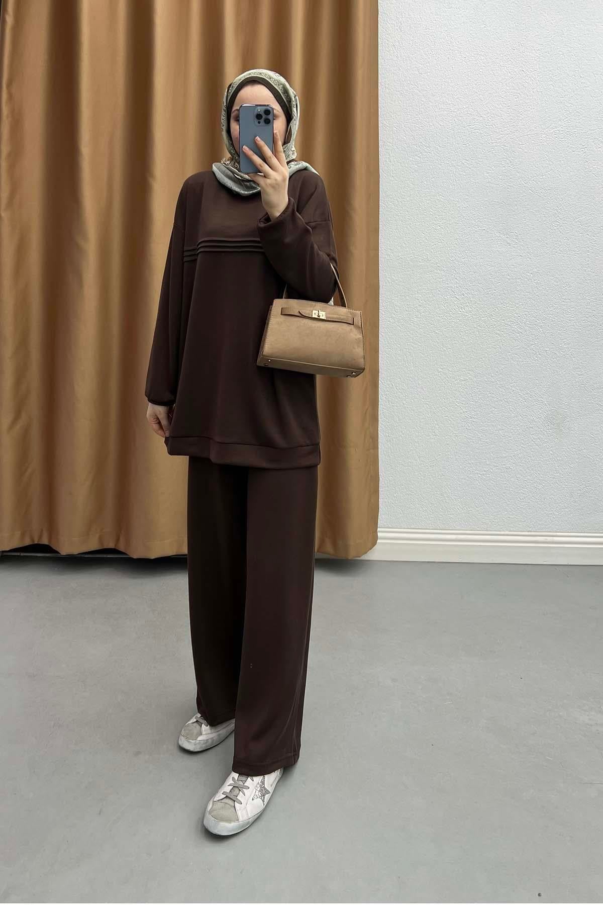 Basic Çizgili Rahat Kesim Takım Kahve