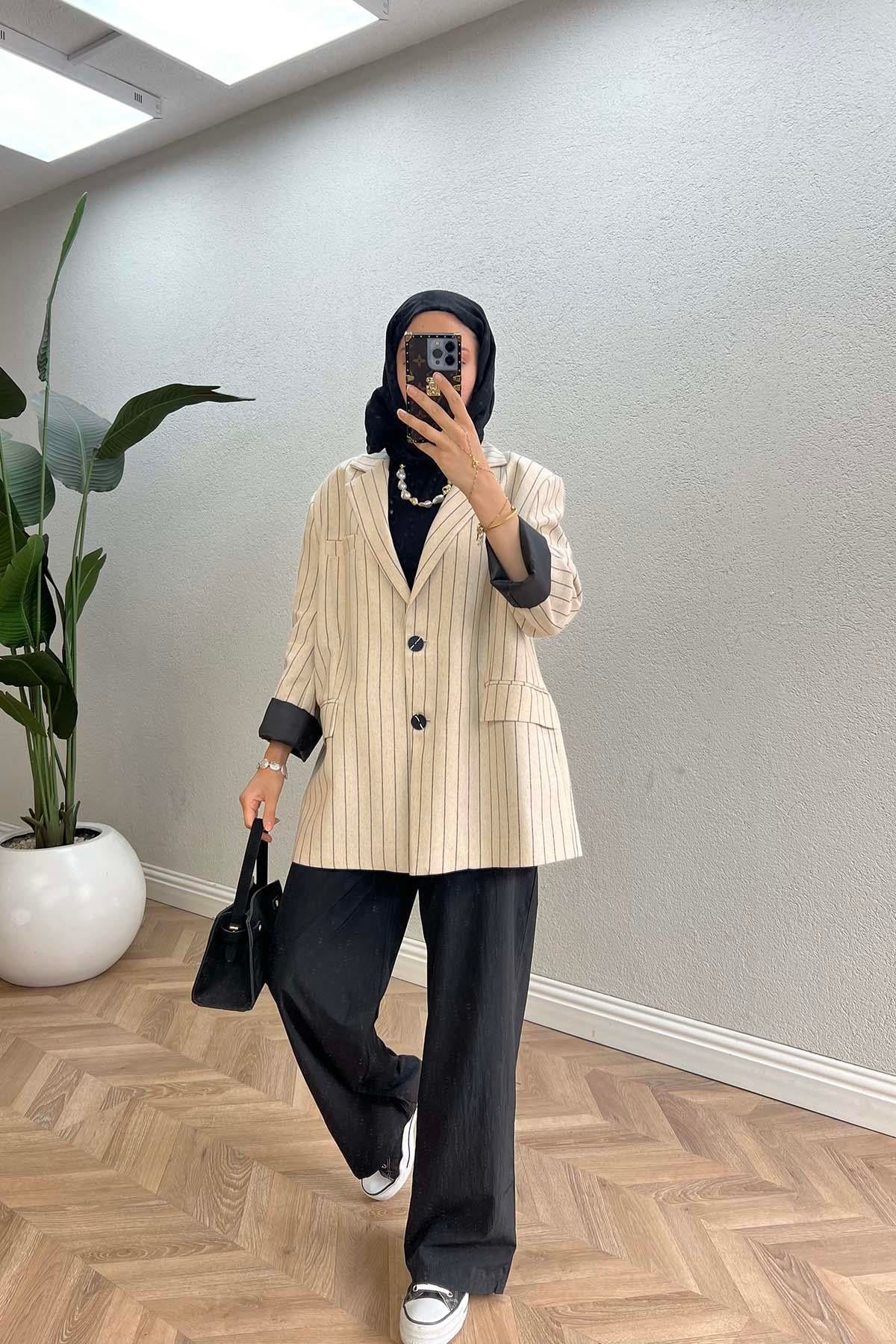 Bel Detaylı Pantalon Siyah
