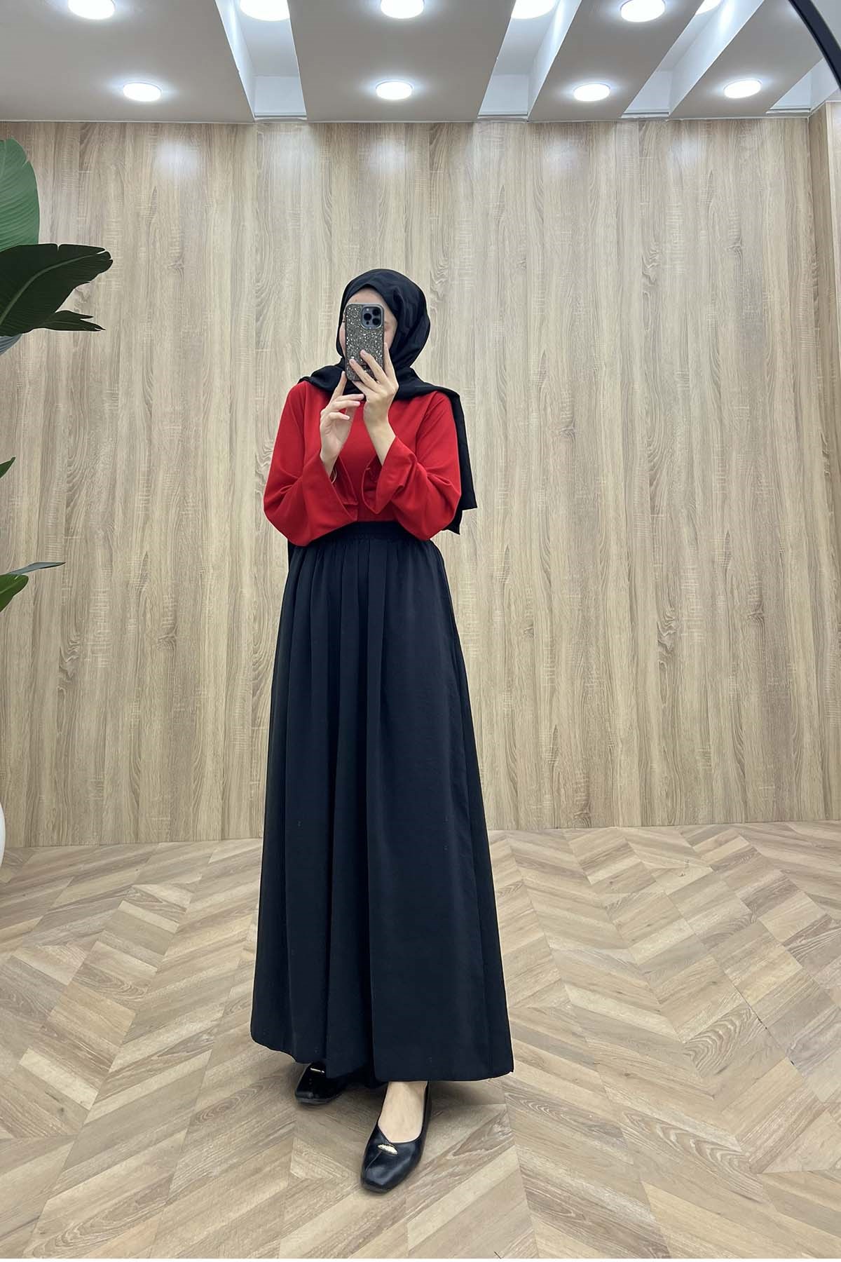 Bel Lastikli Dökümlü Modal Pantalon Siyah