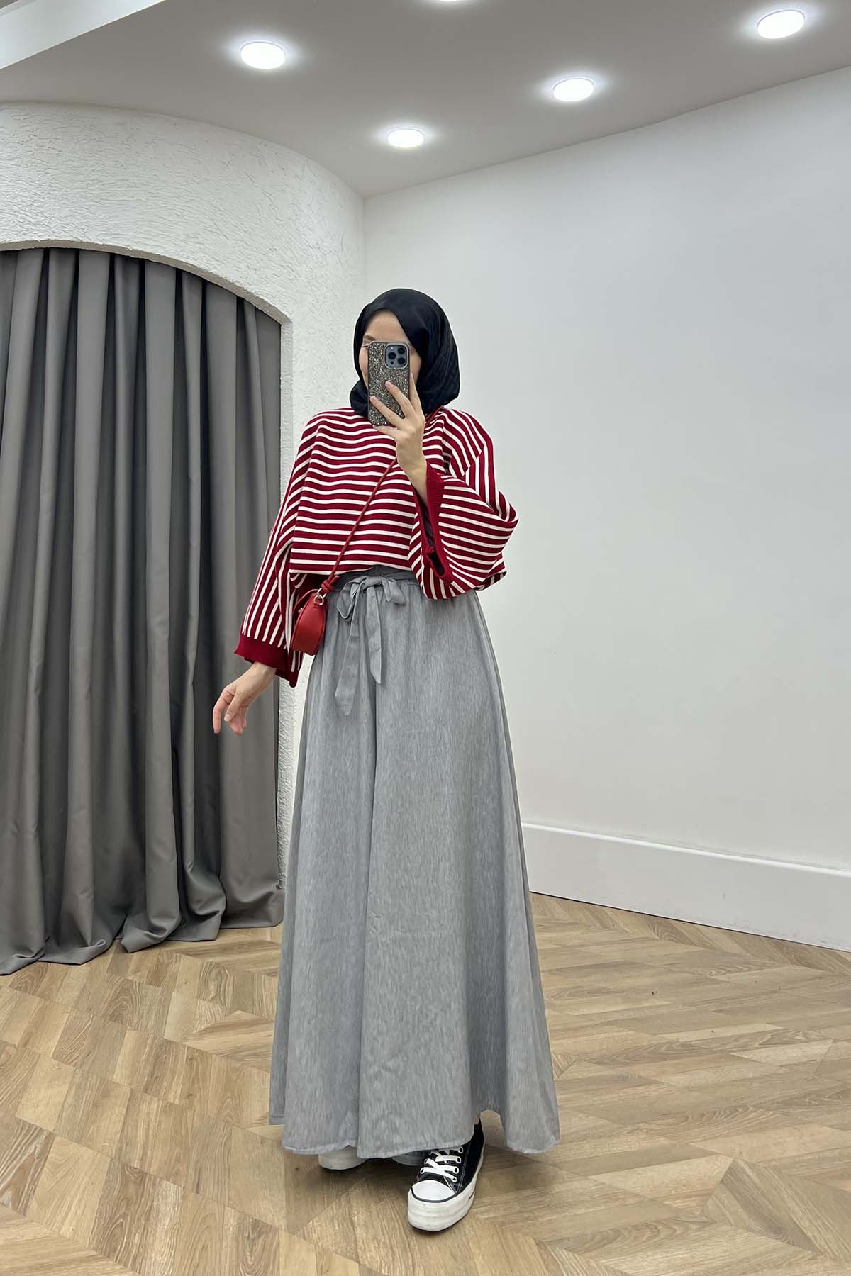 Bel Lastikli ve Bağlamalı Geniş Kalıp Pantalon Gri