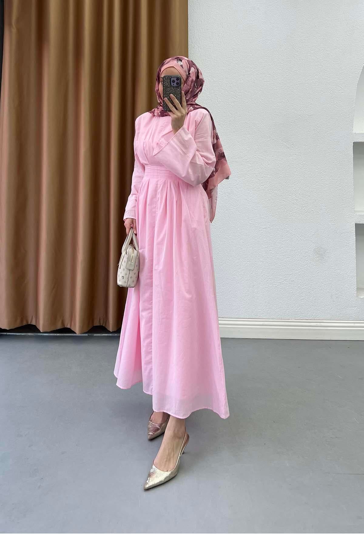 Bel Vurgulu Pileli Maksi Elbise Pembe