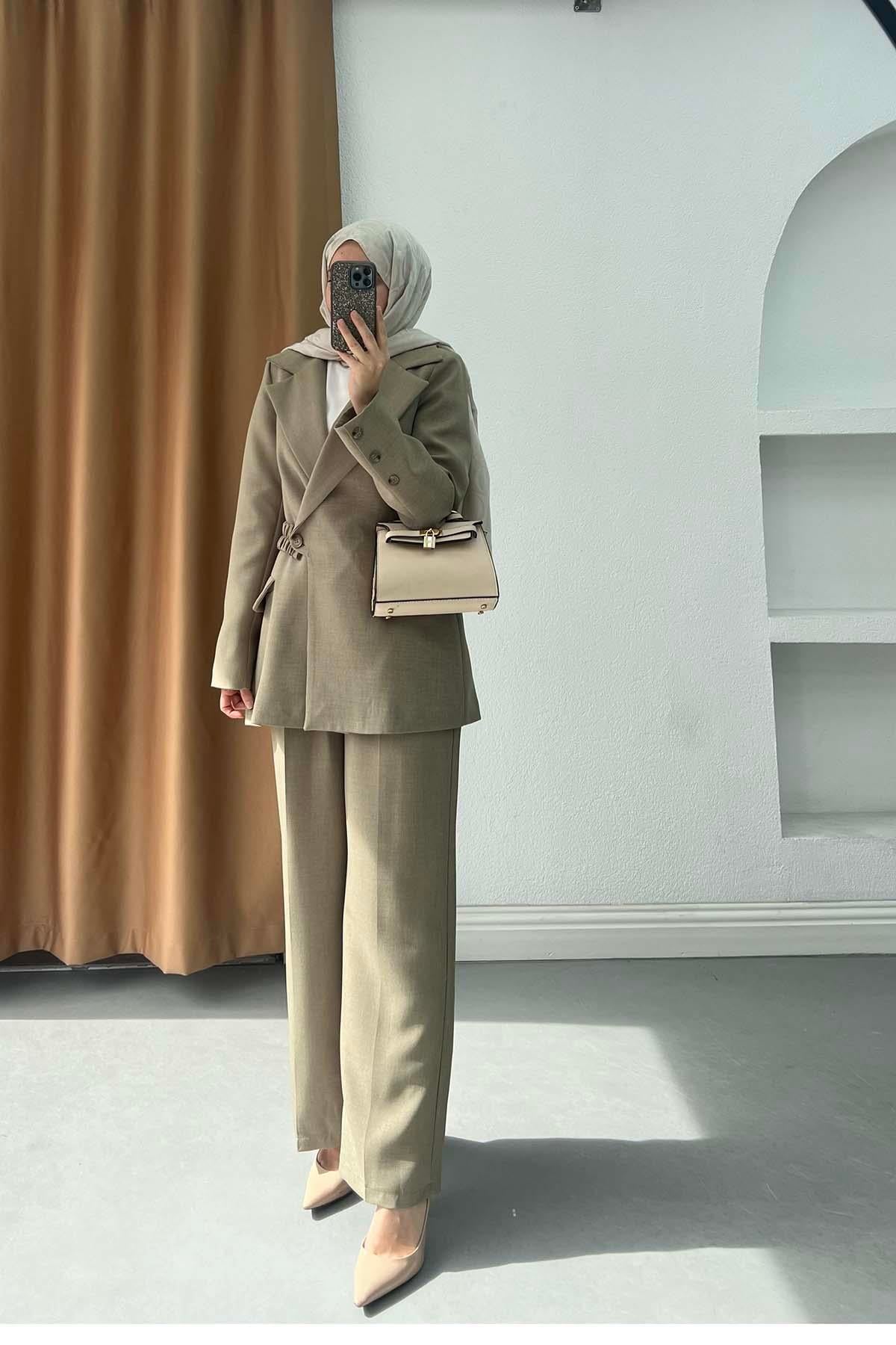 Belden Modern Lastik Detaylı Keten Takım Açık Yeşil