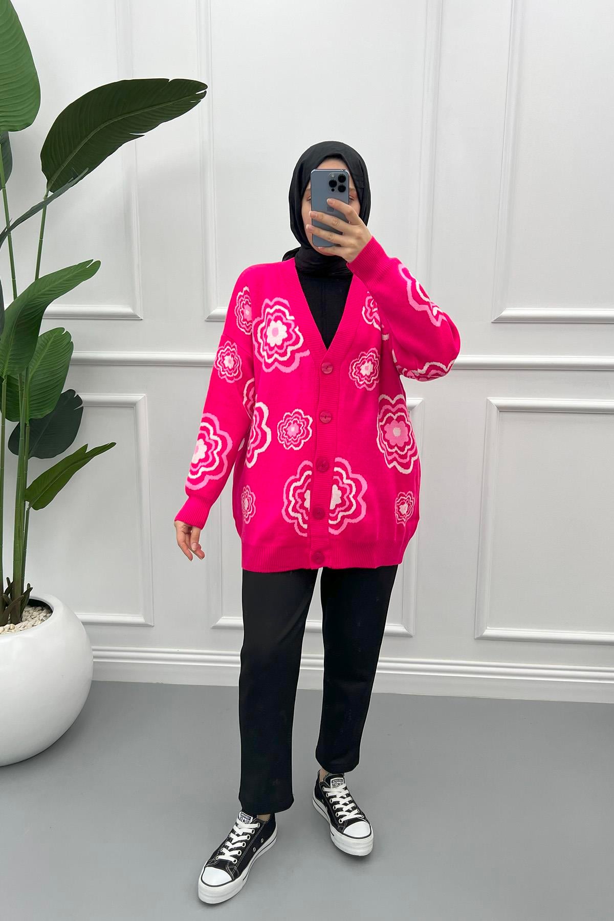Çiçek Desenli Triko Hırka Pembe