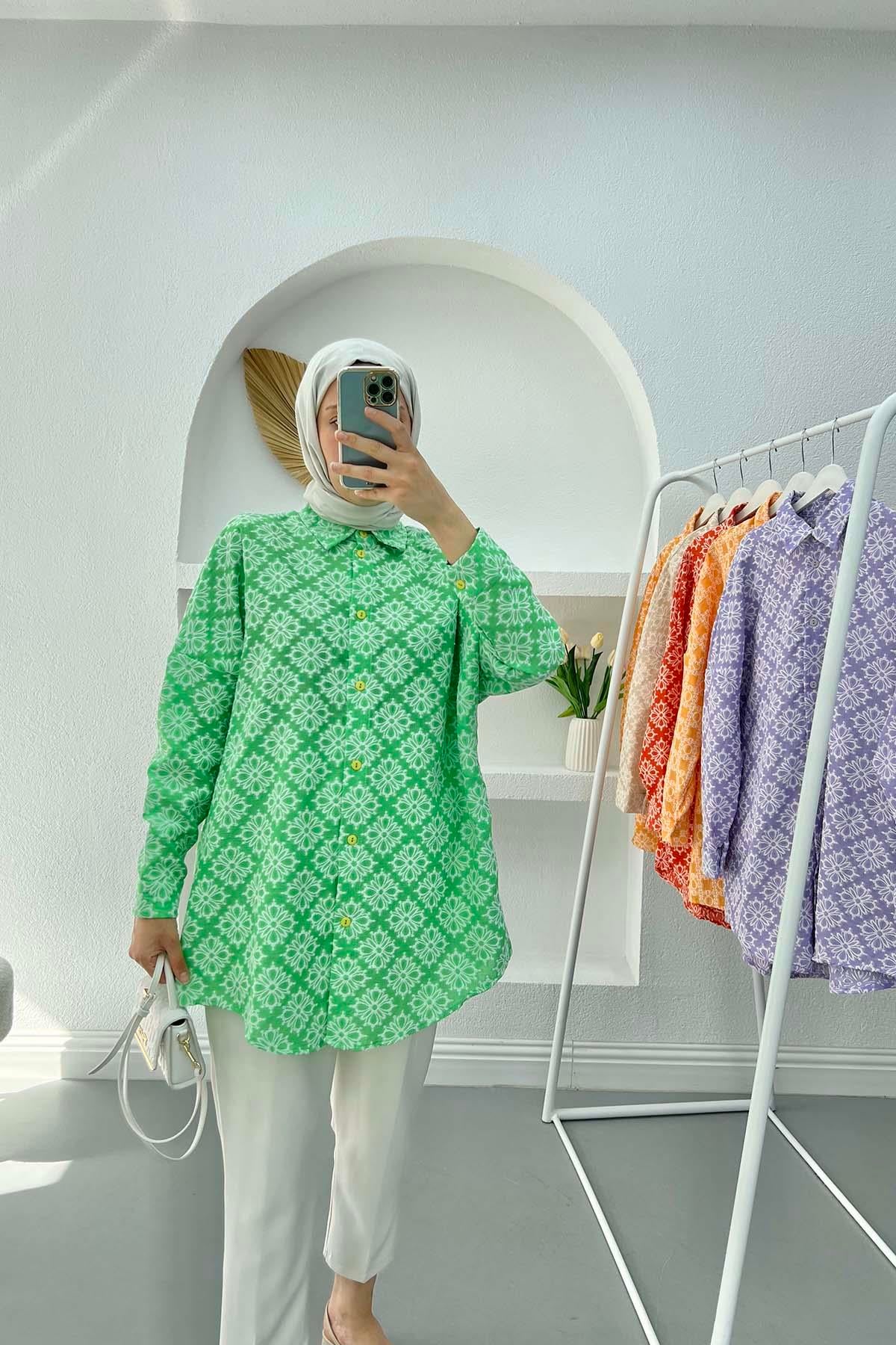 Çiçek İşlemeli Oversize Gömlek Yeşil