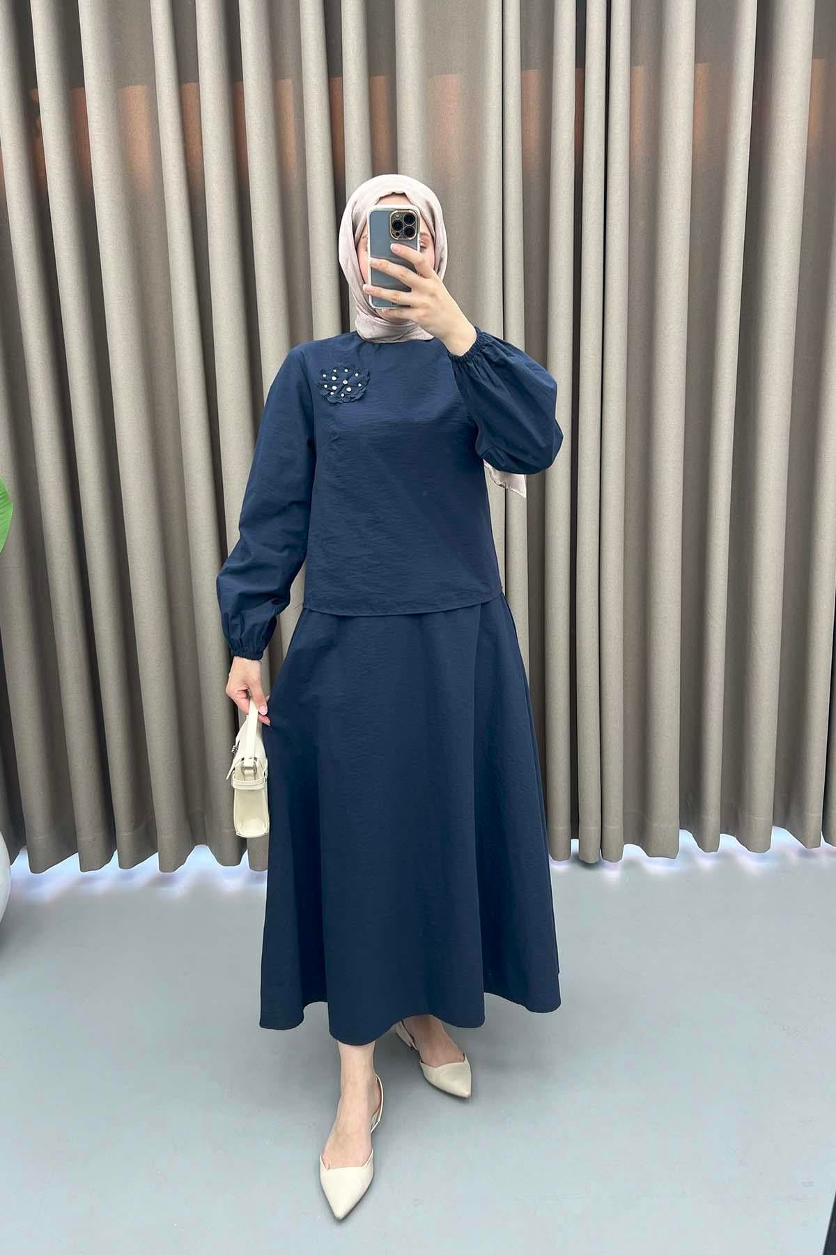 Çiçekli Taşlı Takım Lacivert
