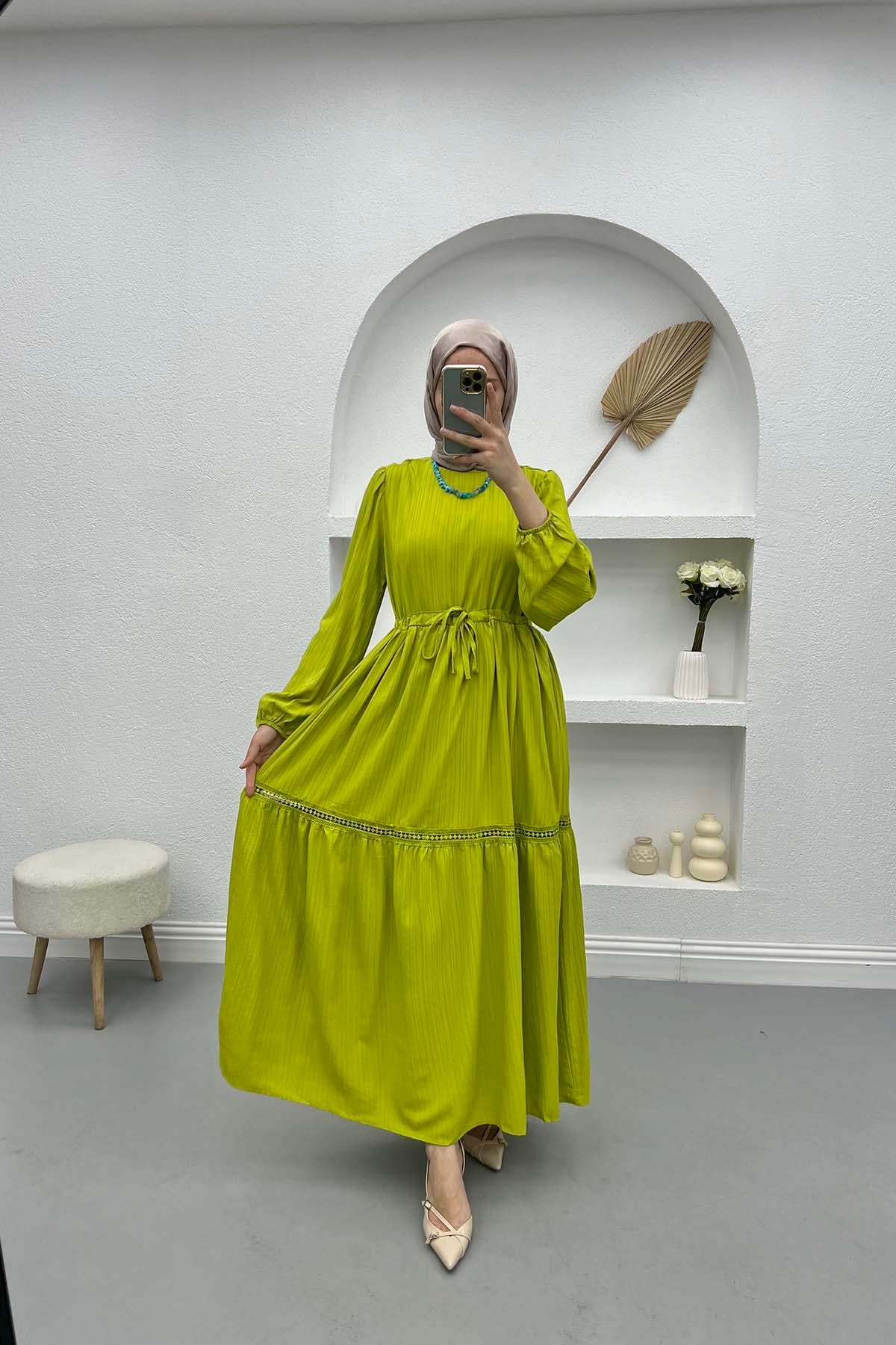 Dantel İşlemeli Elbise Yeşil