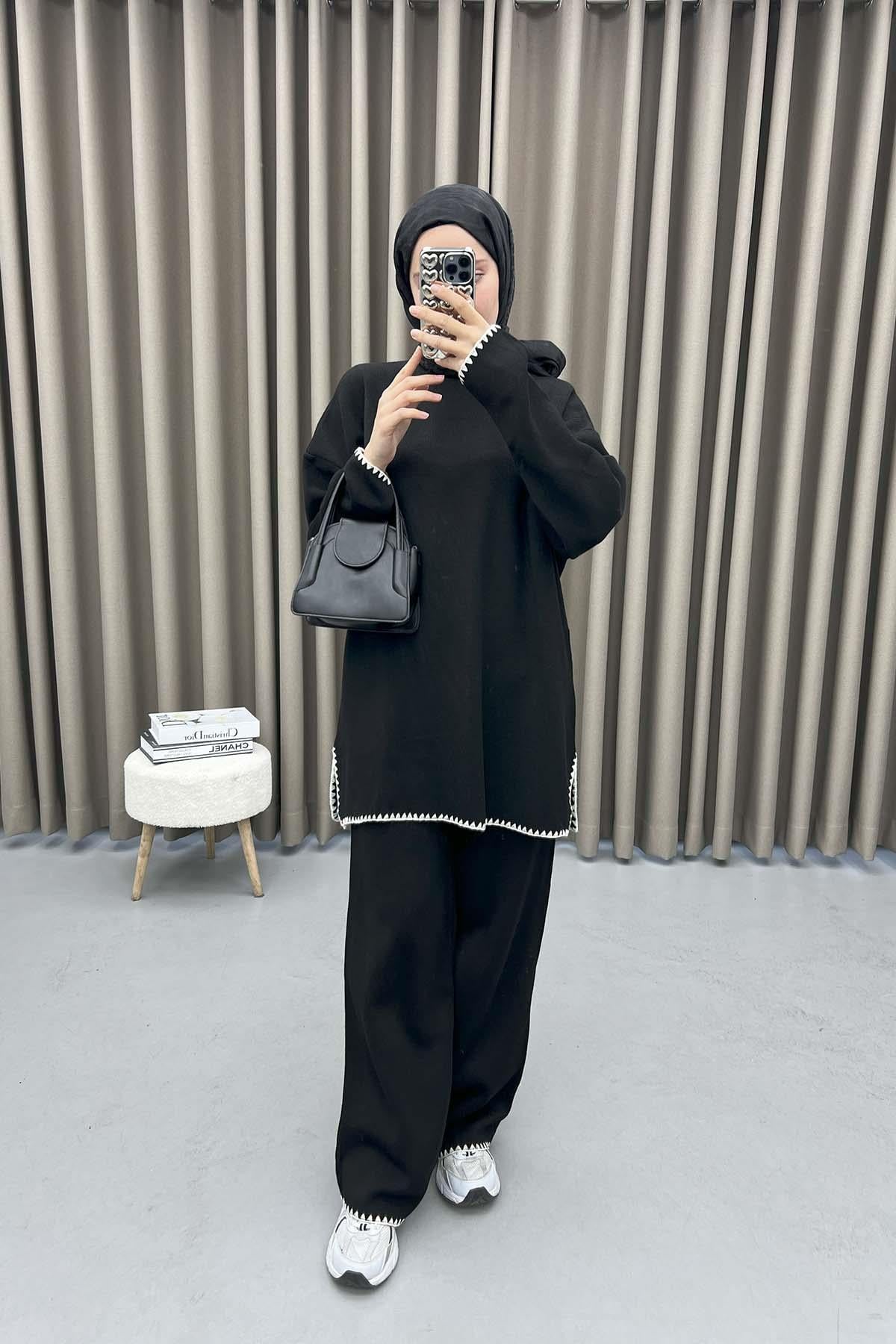 Dik Yaka İşlemeli Takım Siyah