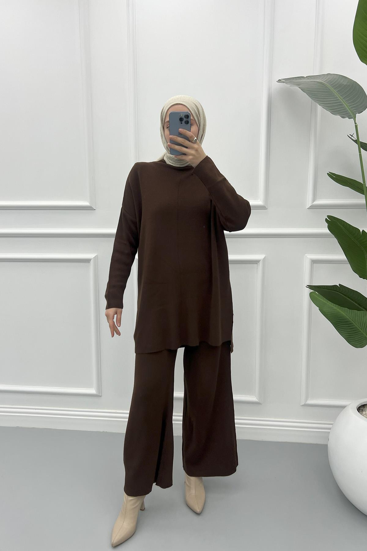 Dik Yaka Takım Acı Kahve