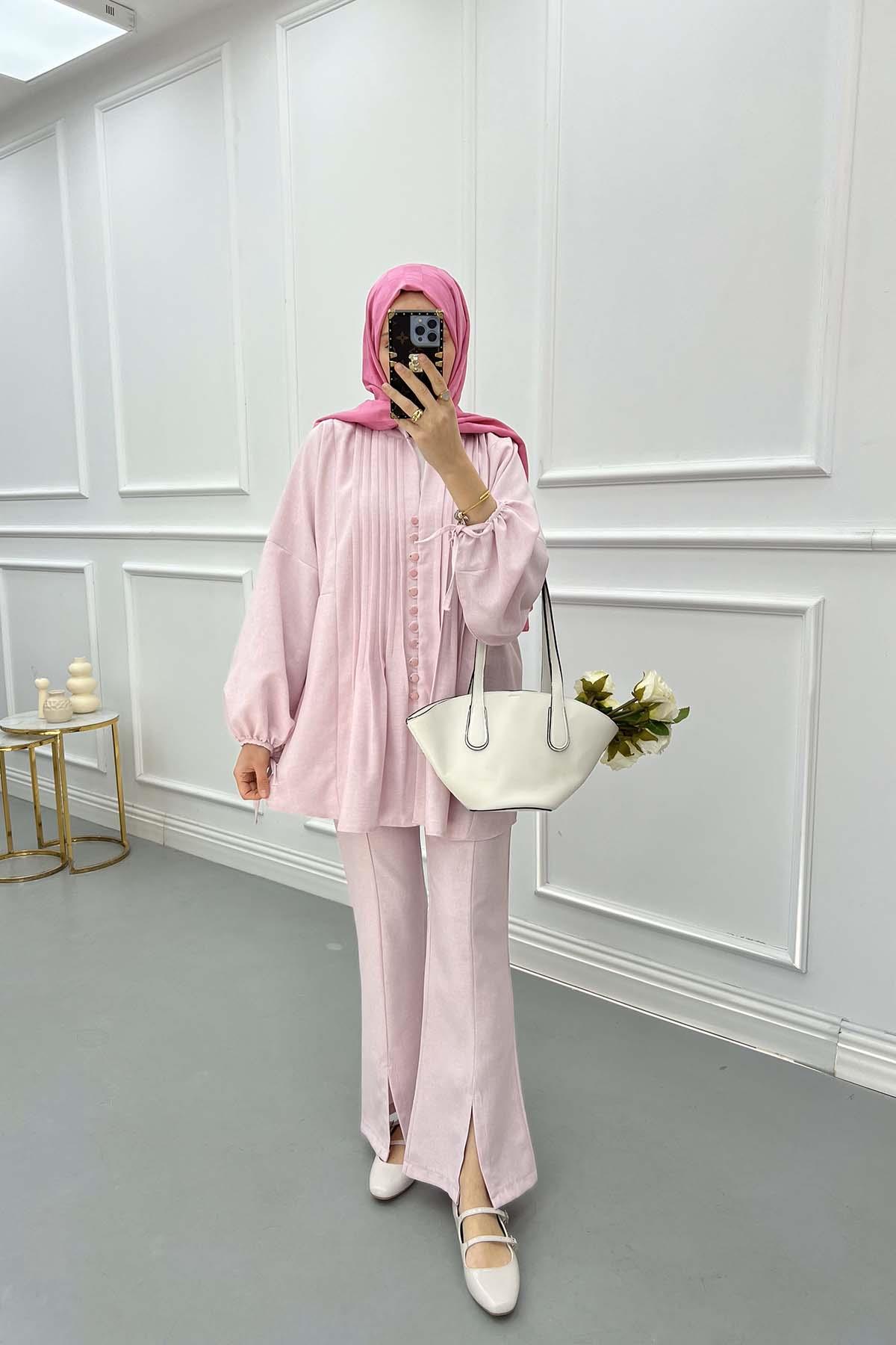 Düğme Detaylı Piliseli Takım Pembe