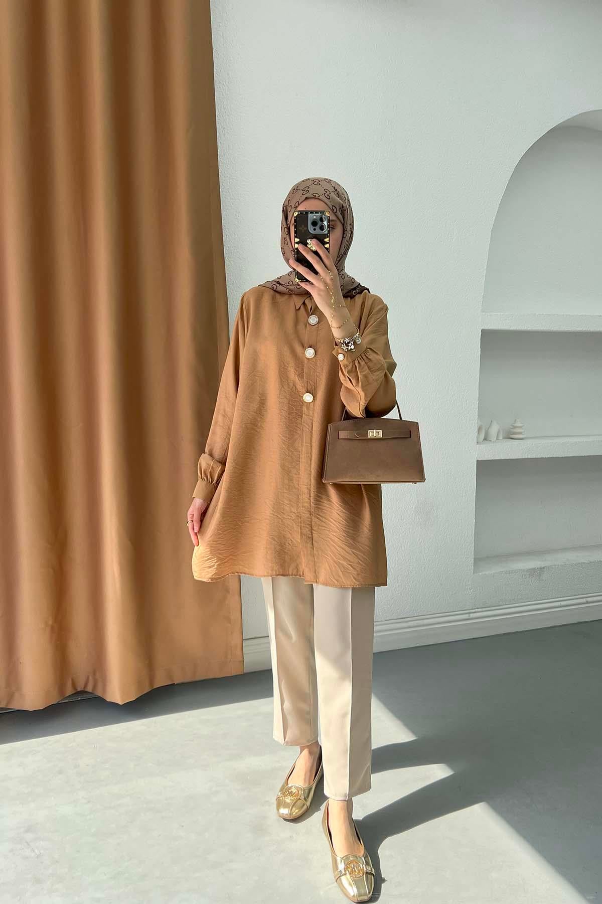 Düğme Detaylı Tunik Camel