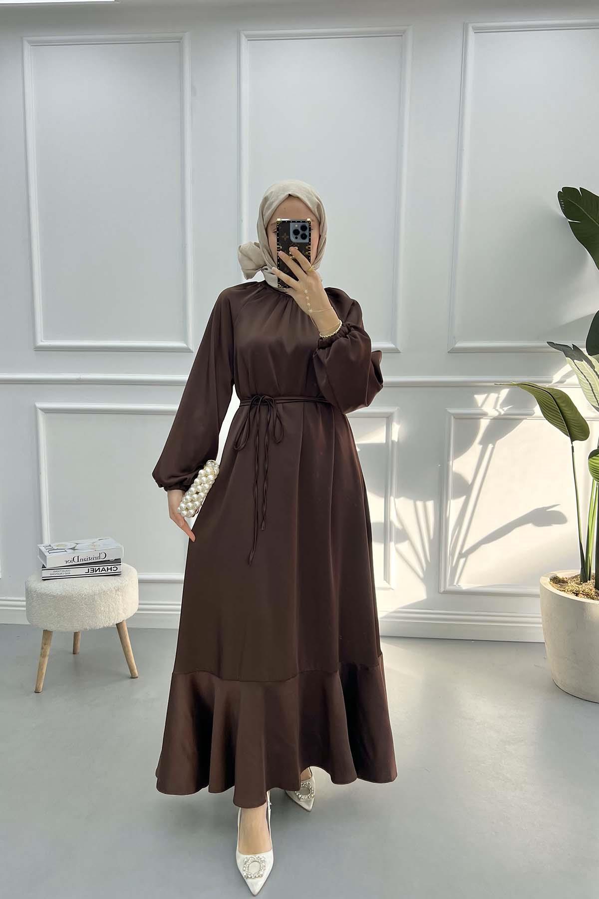 Eteği Volanlı Saten Elbise Acı Kahve