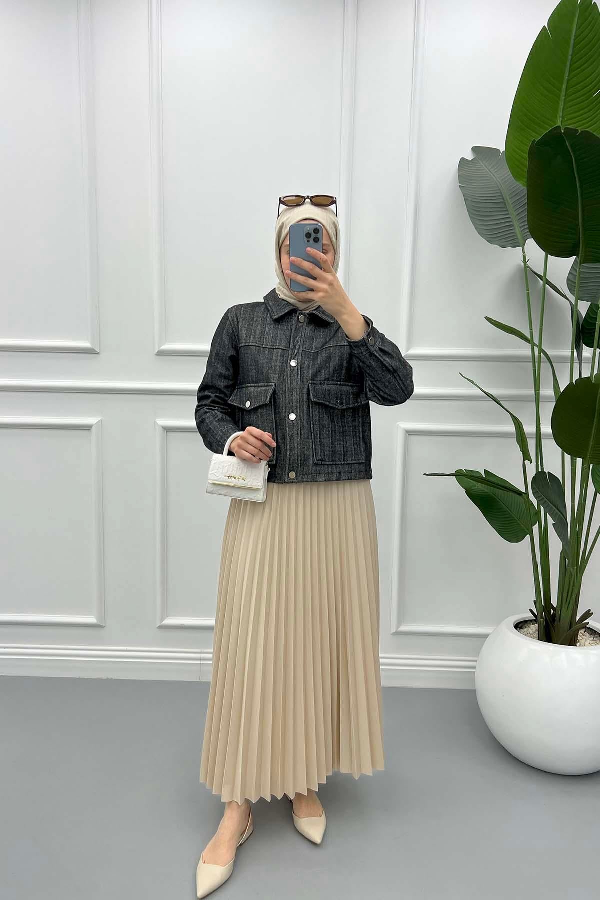 İnce Çizgili Crop Ceket Siyah