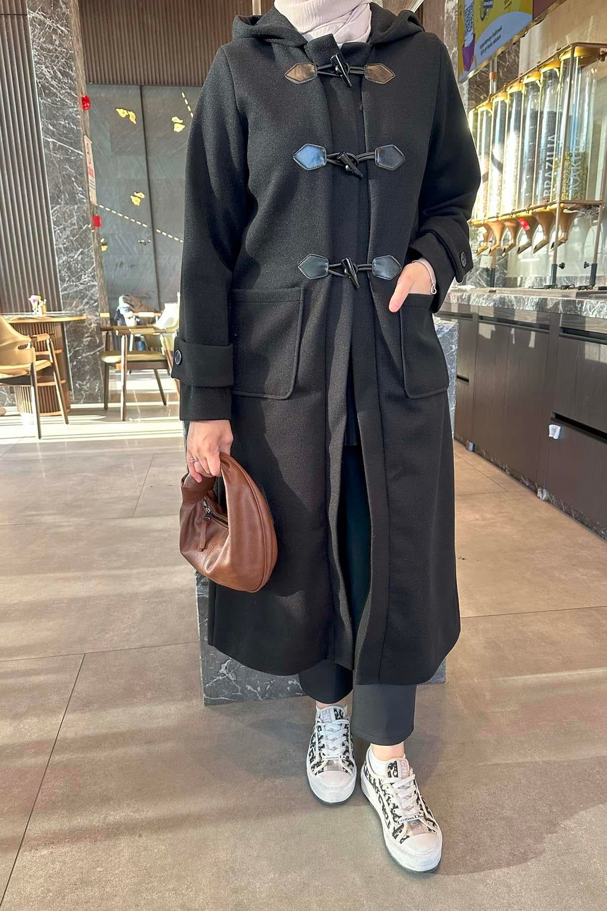 Kapişonlu Kaban Siyah