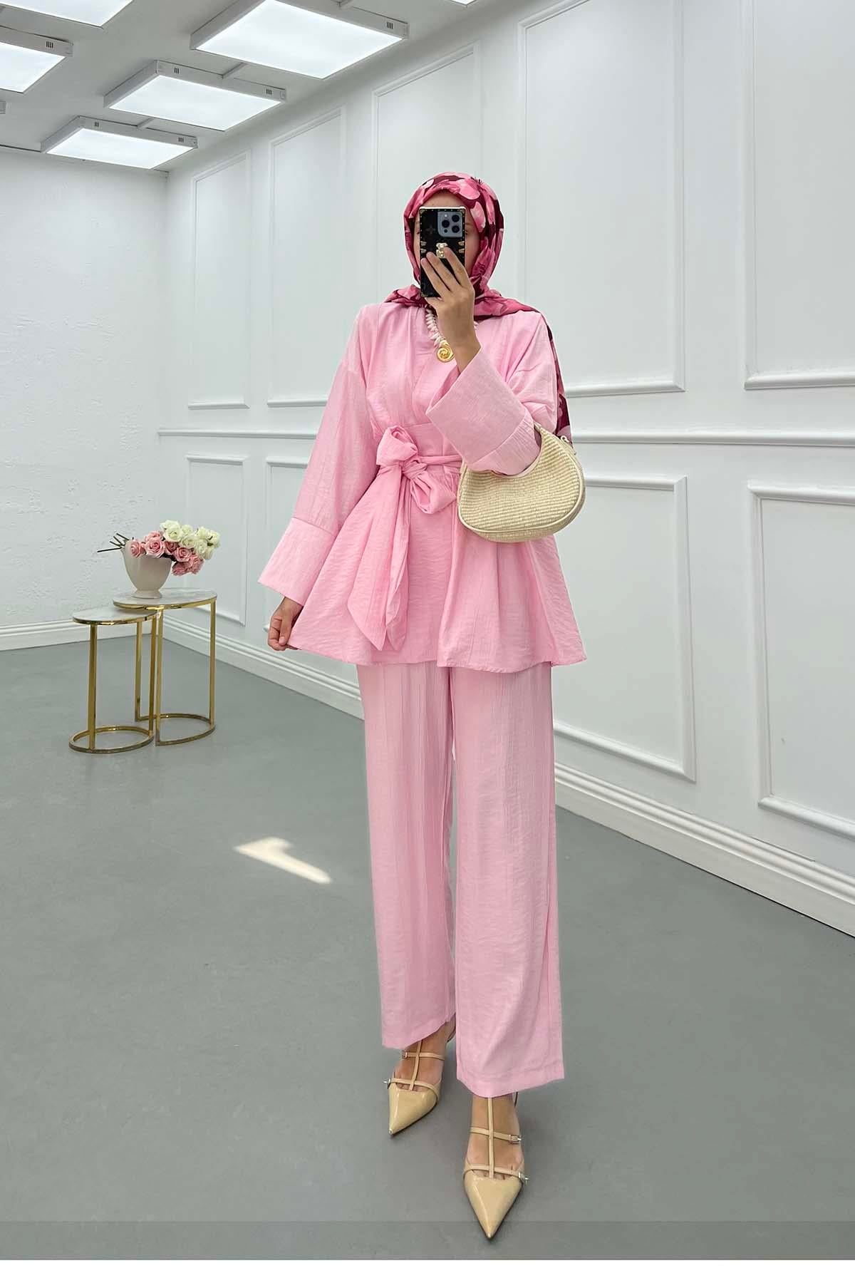 Kendinden Kuşaklı Pantolon Takım Pembe