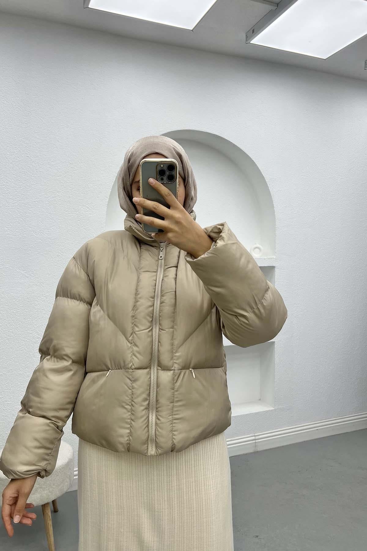 Kısa Şişme Mont Bej