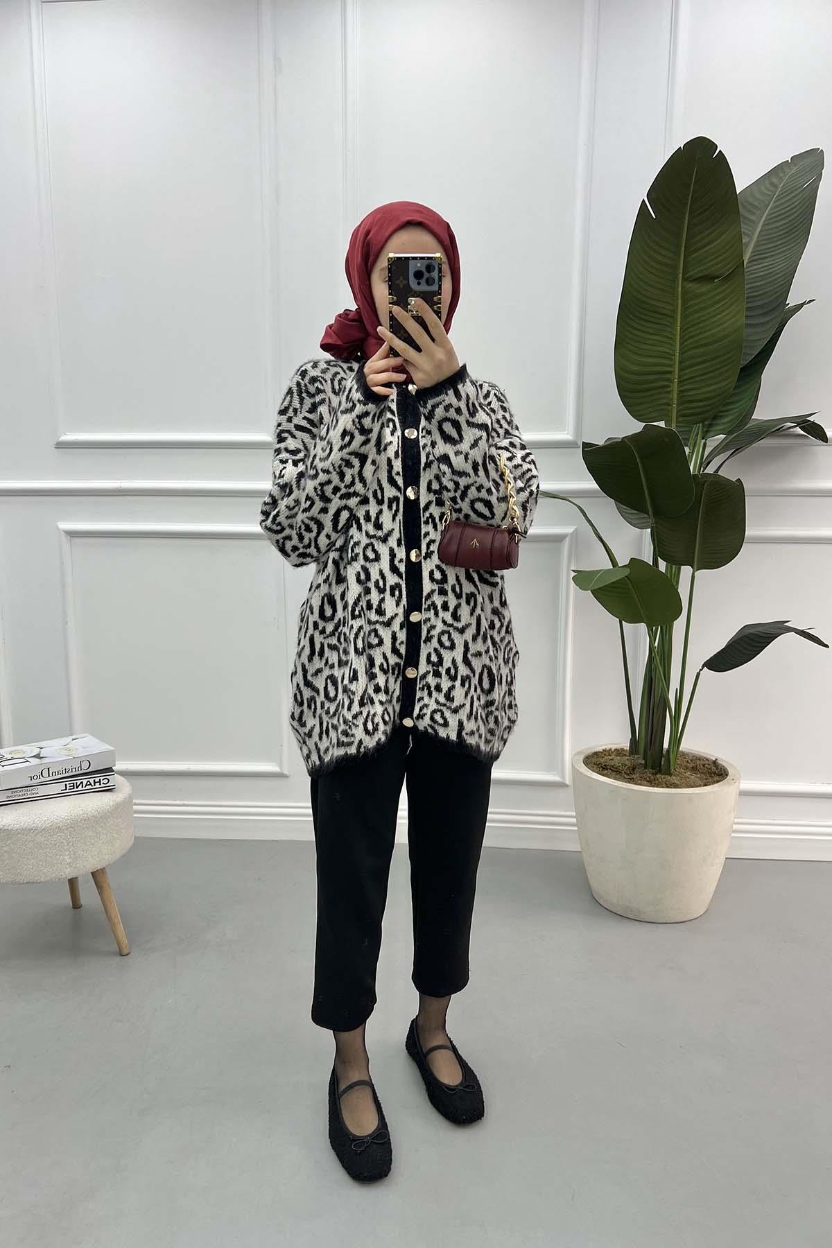 Leopar Desenli Hırka Ekru