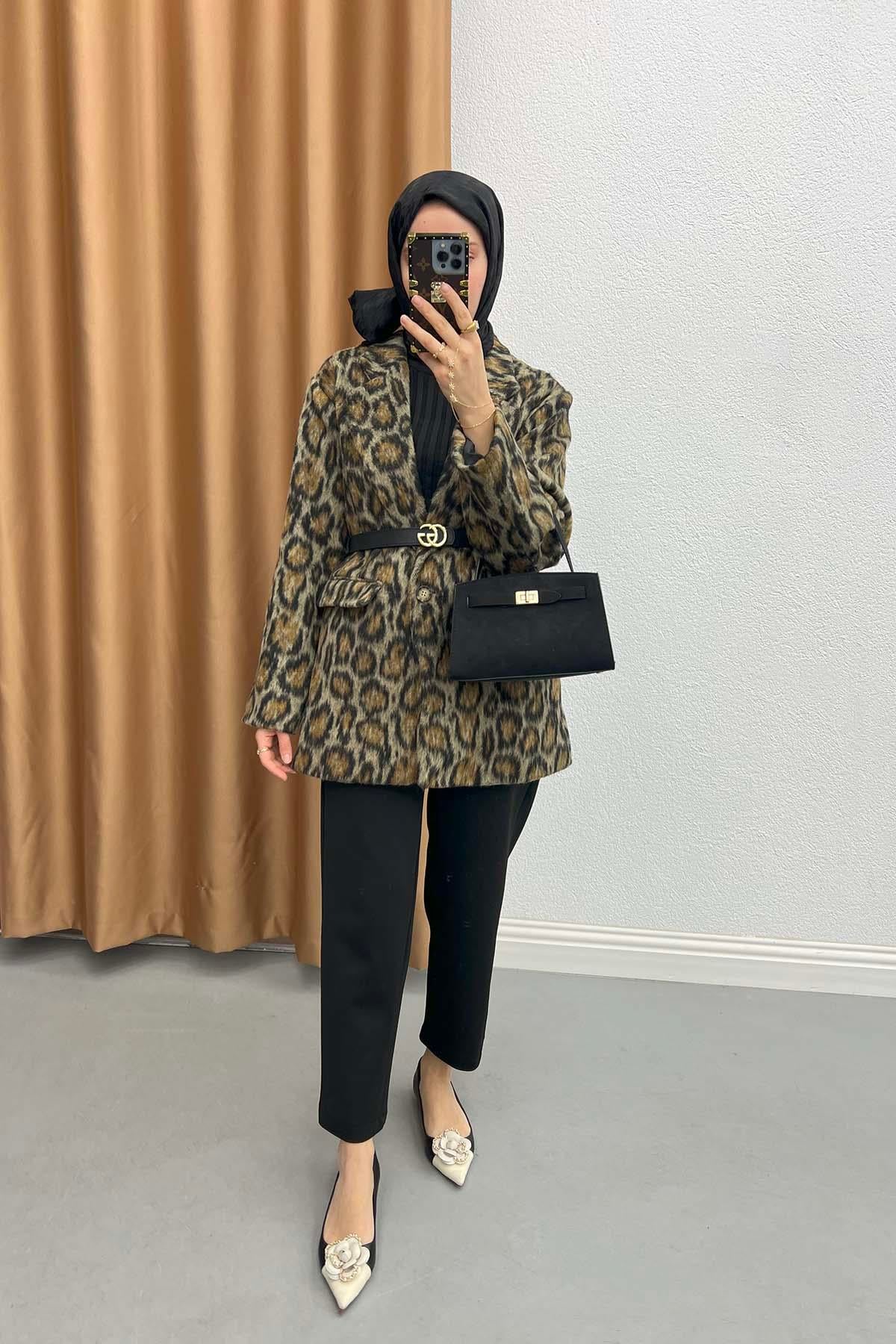 Leoparlı Kaşe Ceket Leopar
