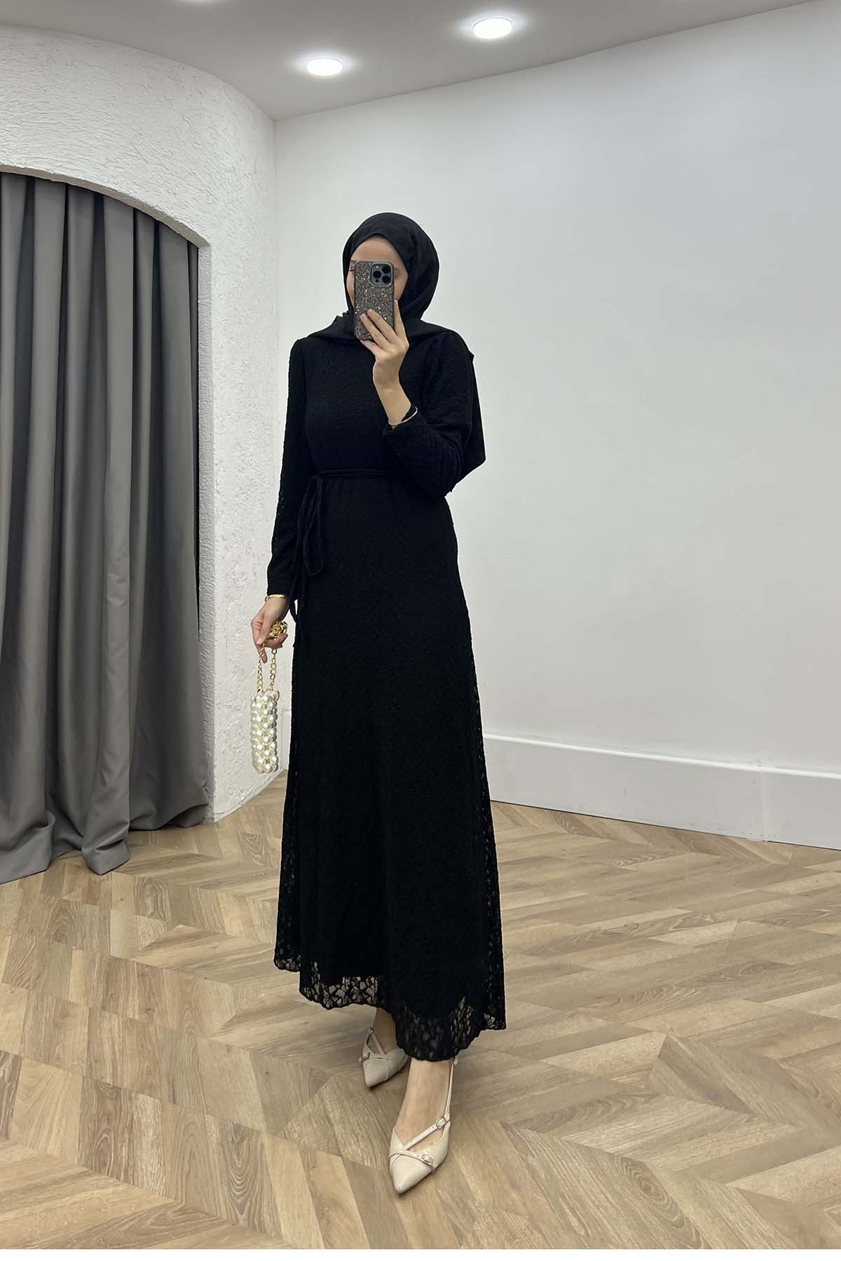 Lidya Zarif Kuşaklı Tül Elbise Siyah